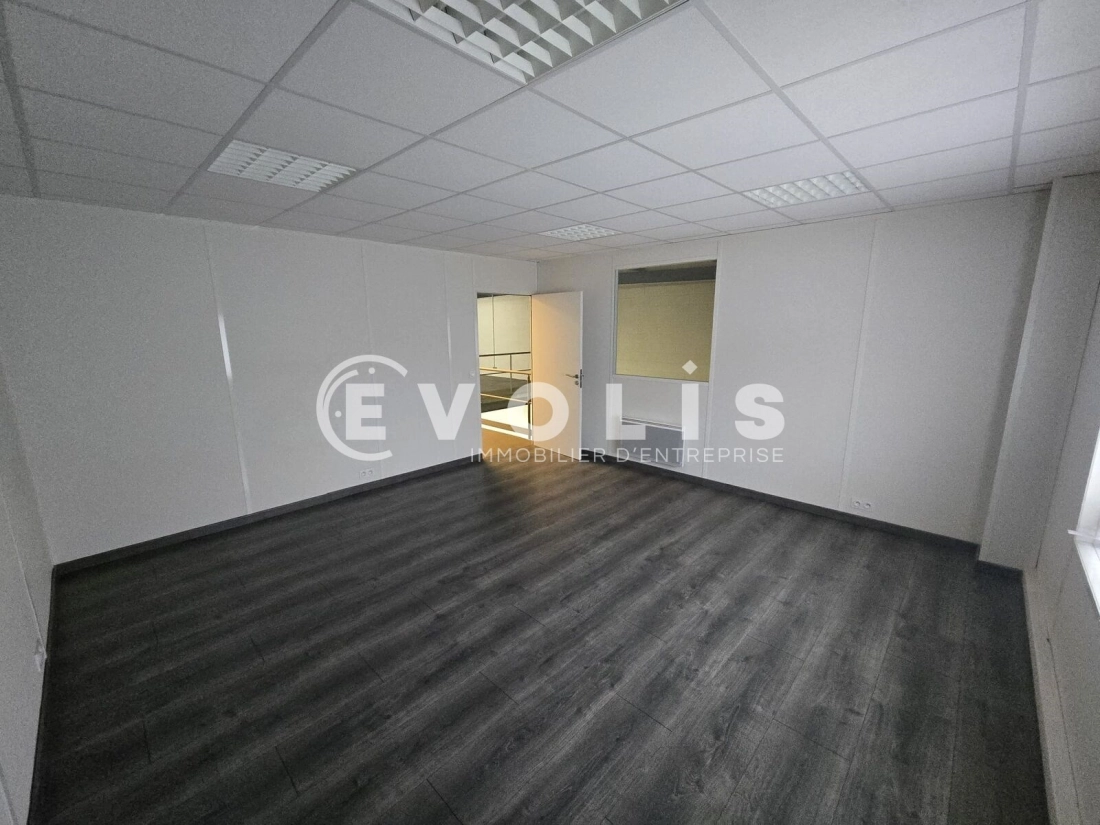 Photo 7 – vente Entrepôts / activités	MORSANG SUR ORGE (91390)