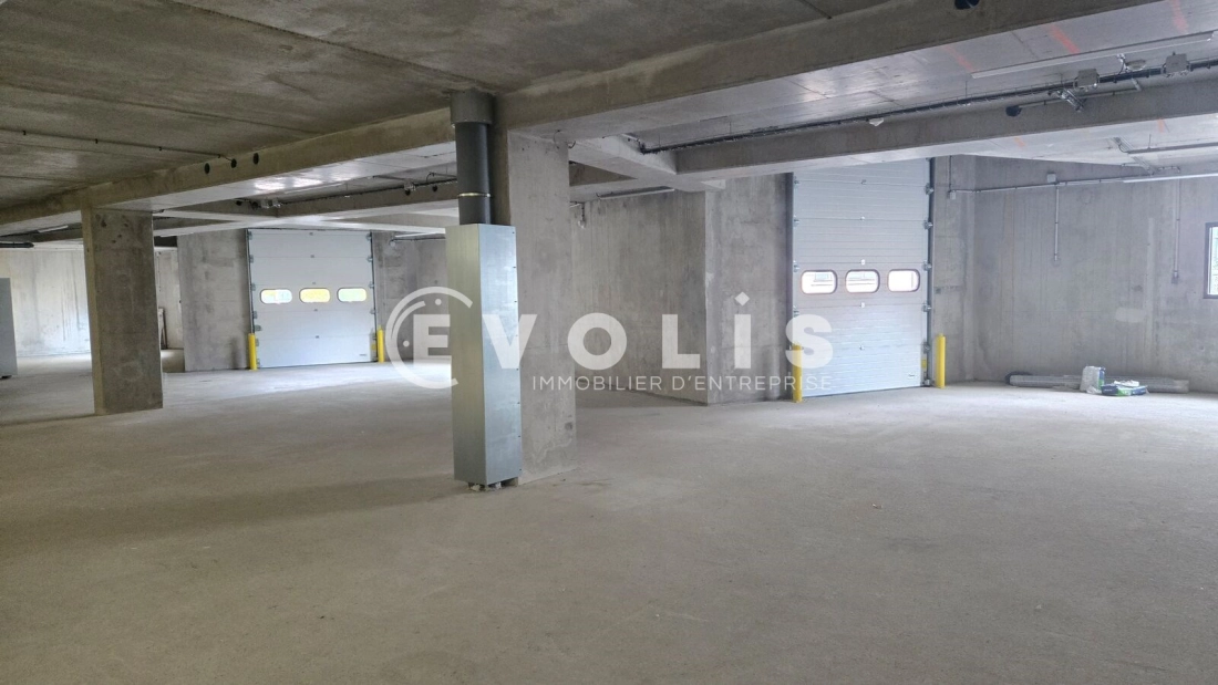 Photo 4 – location Entrepôts / activités	IVRY SUR SEINE (94200)