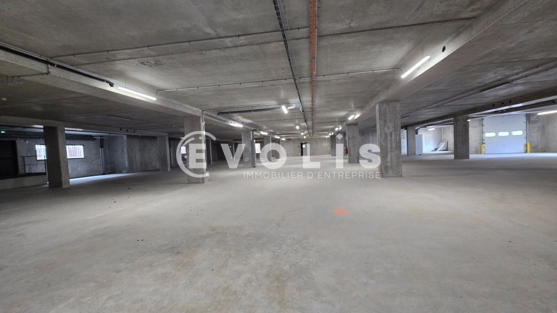 Photo 5 – location Entrepôts / activités	IVRY SUR SEINE (94200)