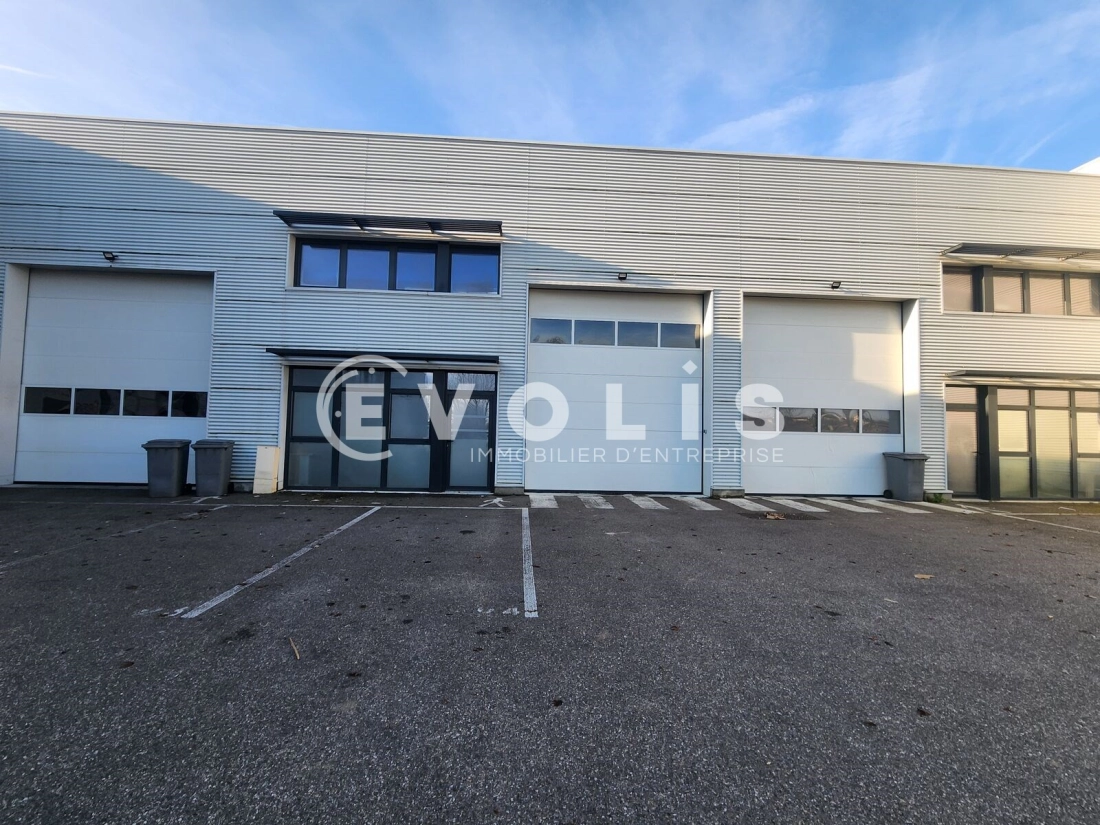 Photo 15 – location Entrepôts / activités	GENAS (69740)