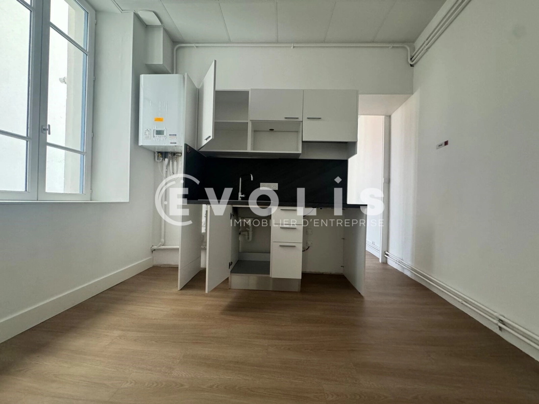 Photo 6 – location bureaux	LYON (69007)