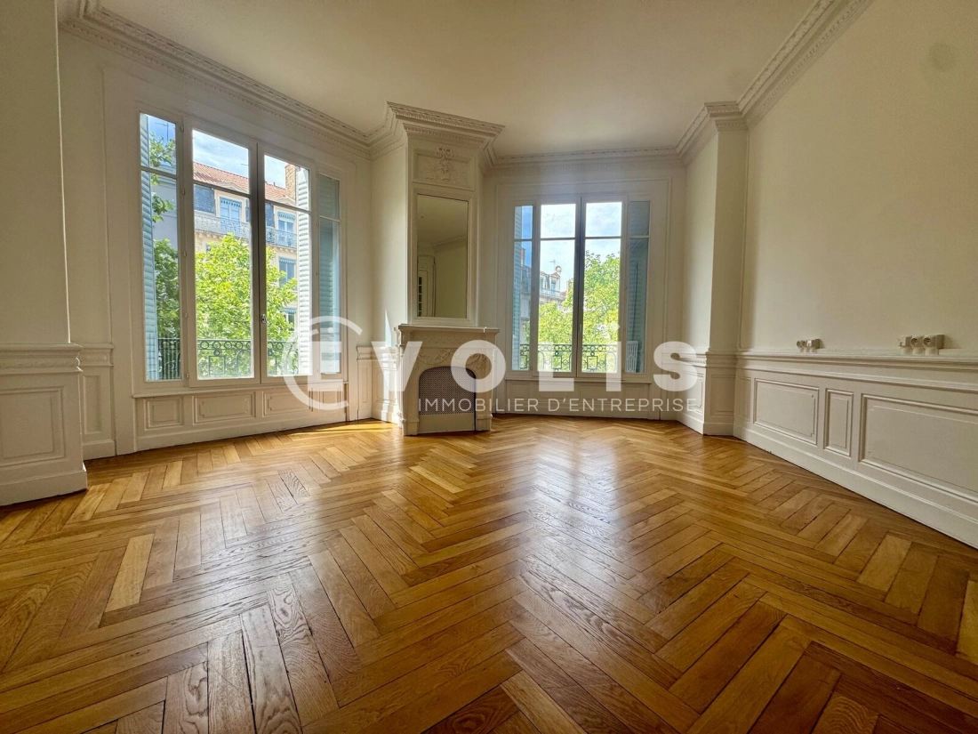 Photo 7 – location bureaux	LYON (69007)