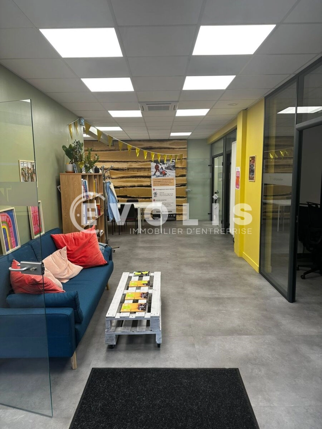 Photo 2 – location bureaux	PARIS (75011)