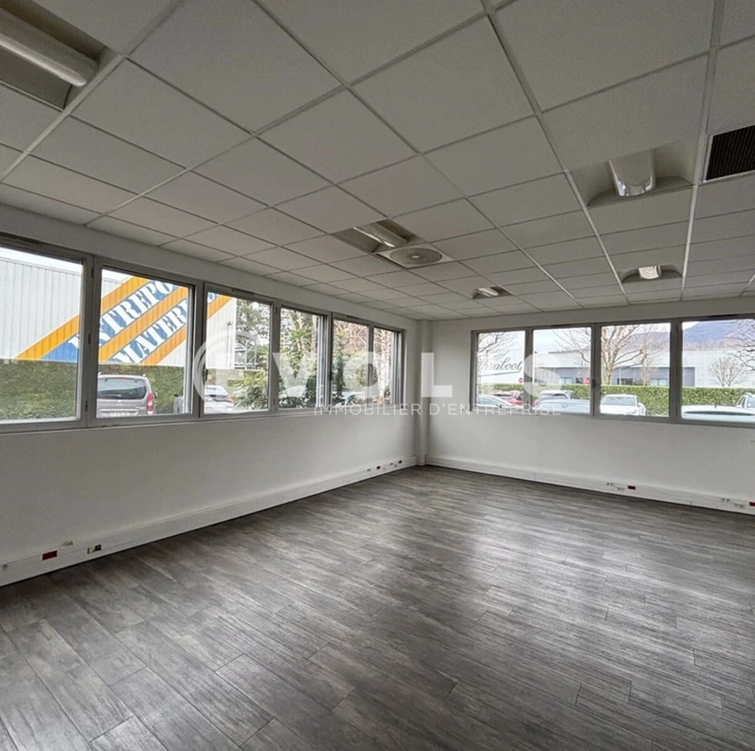 Photo 4 – location bureaux	MOIRANS (38430)