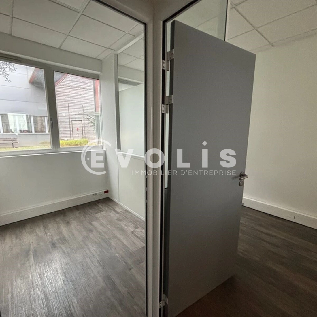 Photo 8 – location bureaux	MOIRANS (38430)