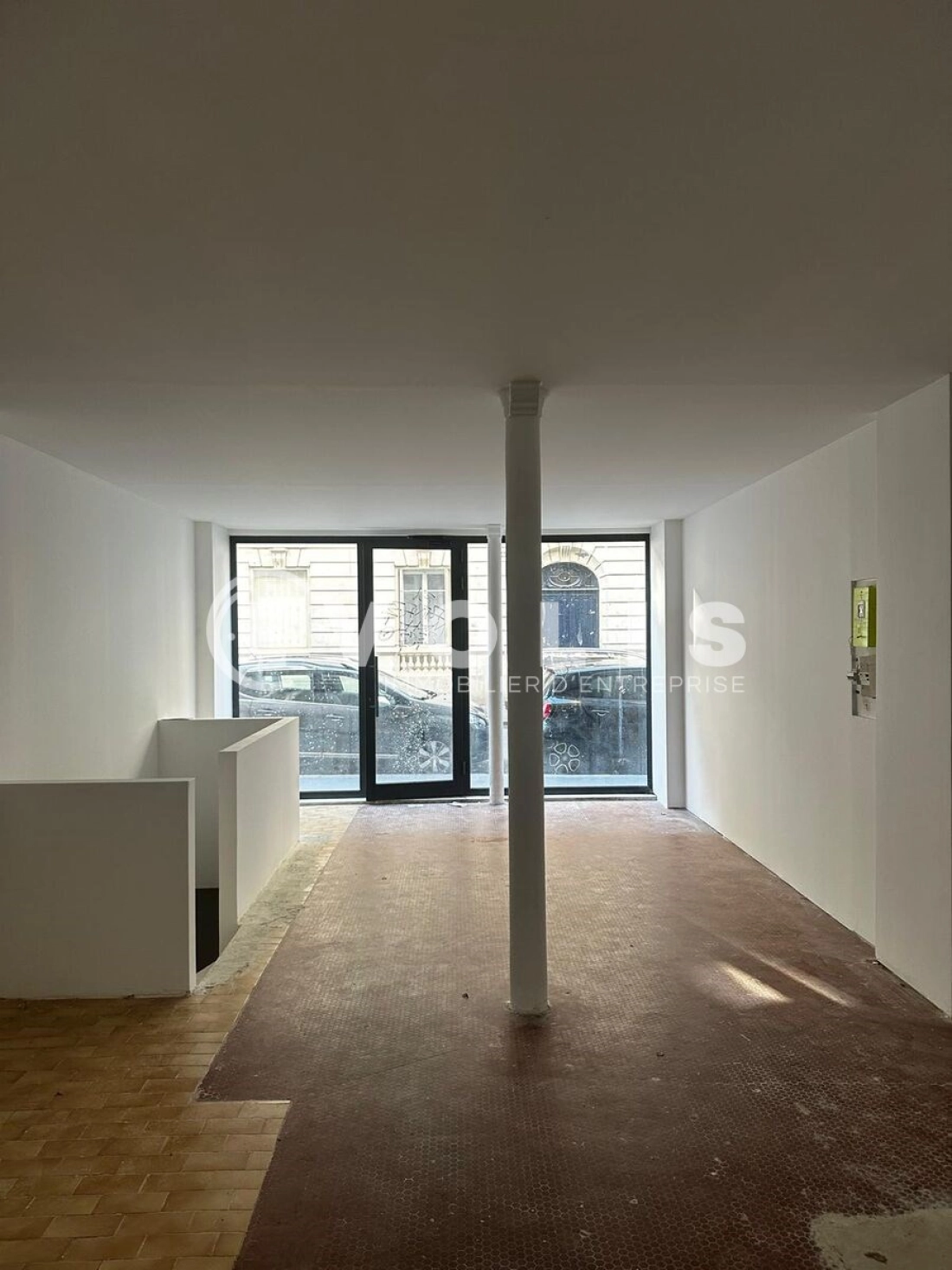 Photo 2 – location Locaux commerciaux	PARIS (75012)