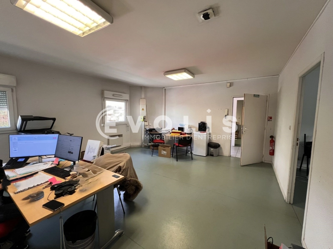 Photo 3 – location bureaux	MERIGNAC (33700)