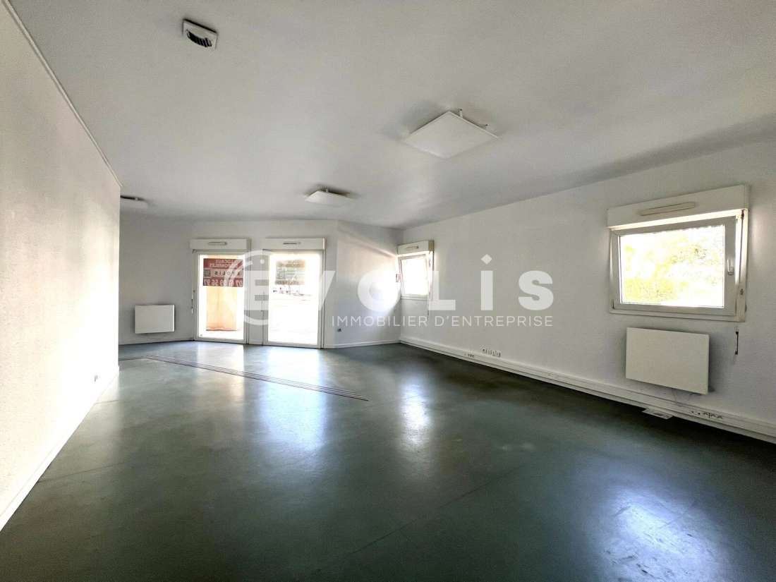Photo 3 – location bureaux	MERIGNAC (33700)