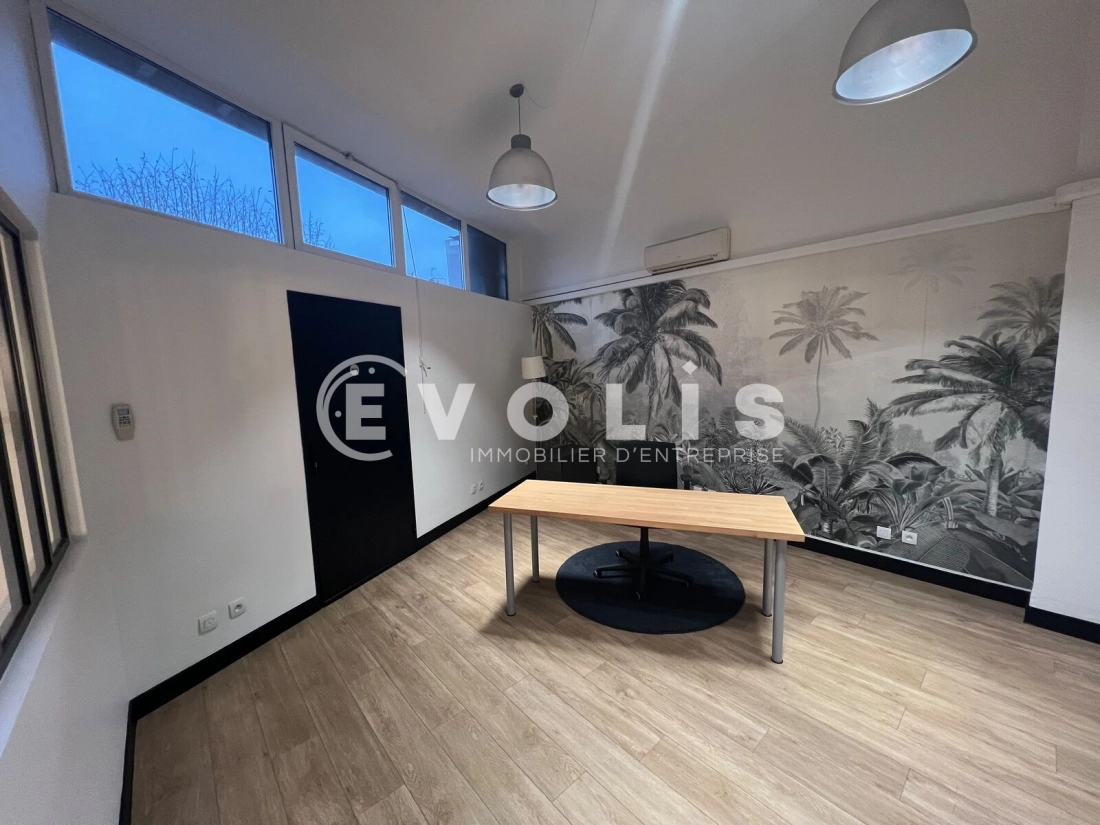 Photo 1 – location bureaux	SAINT MAUR DES FOSSES (94100)