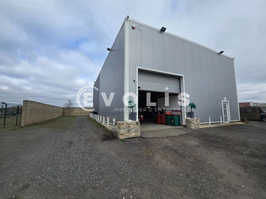 Photo 3 – location Entrepôts / activités	EGLY (91520)