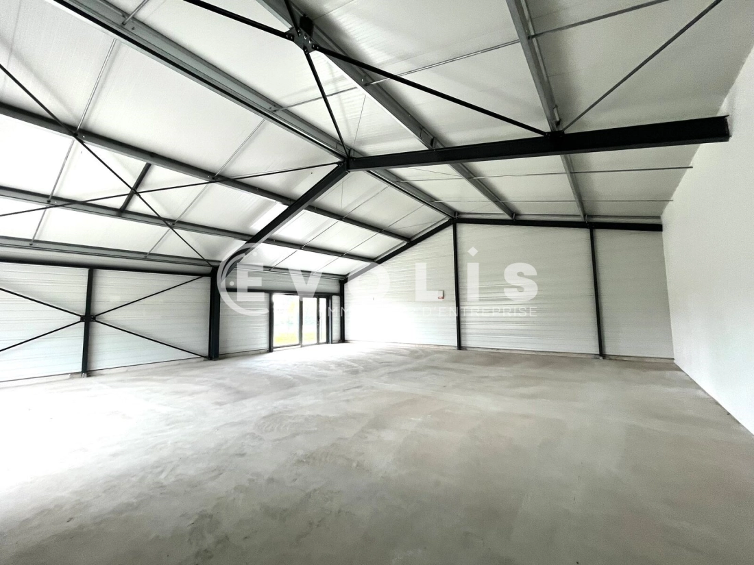 Photo 2 – location Locaux commerciaux	AUDENGE (33980)