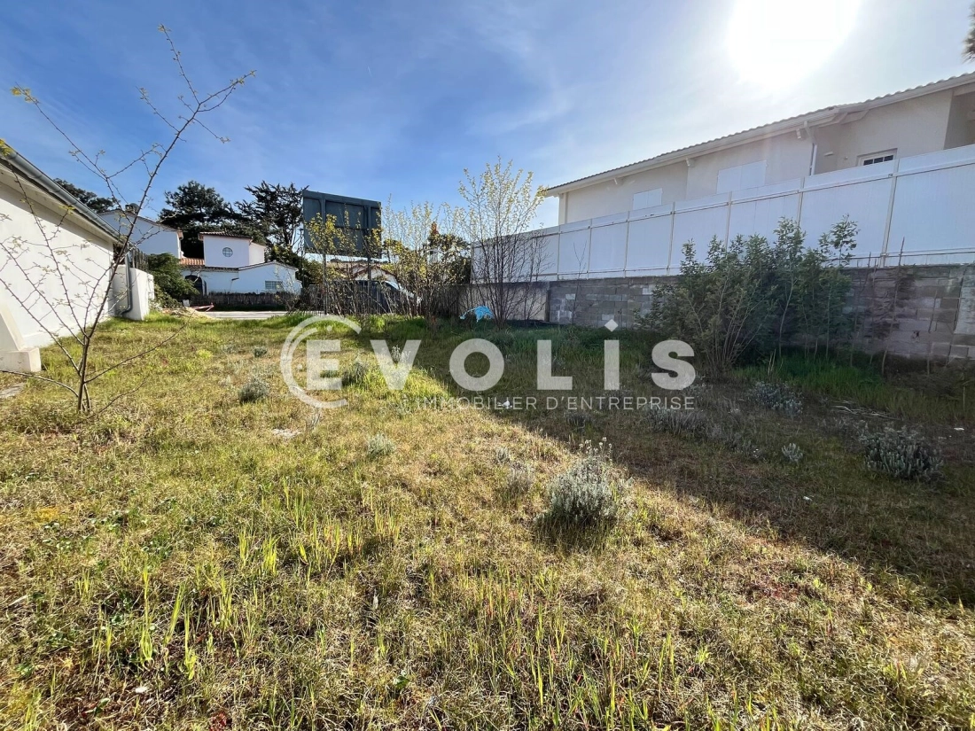 Photo 4 – location Locaux commerciaux	LEGE CAP FERRET (33950)