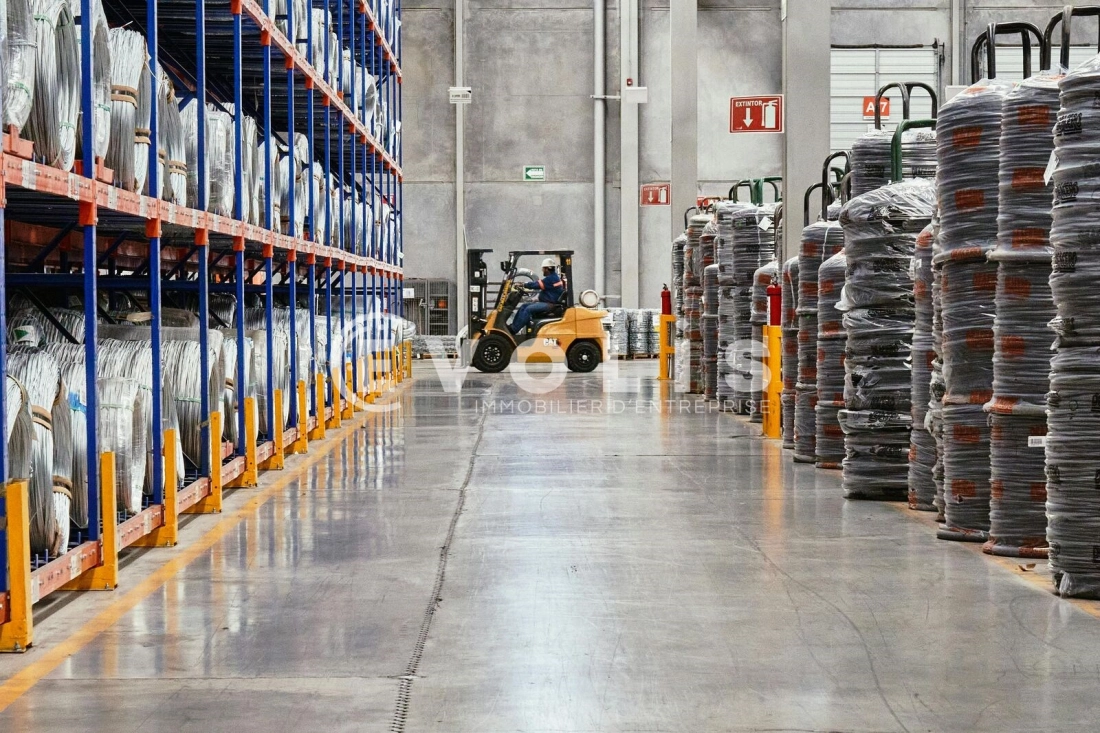 Photo 4 – location Entrepôts / activités	POMPIGNAC (33370)