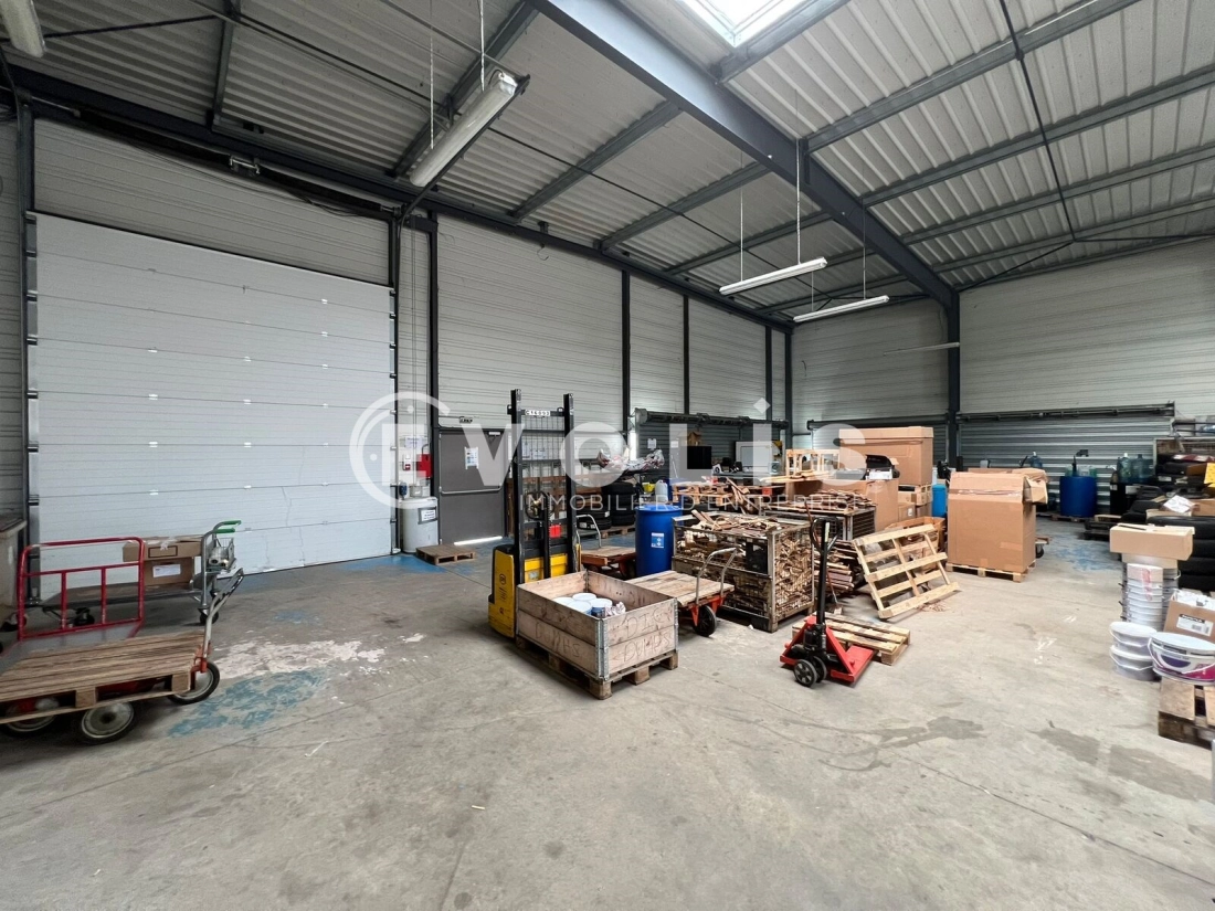 Photo 8 – location Entrepôts / activités	BOURGOIN JALLIEU (38300)