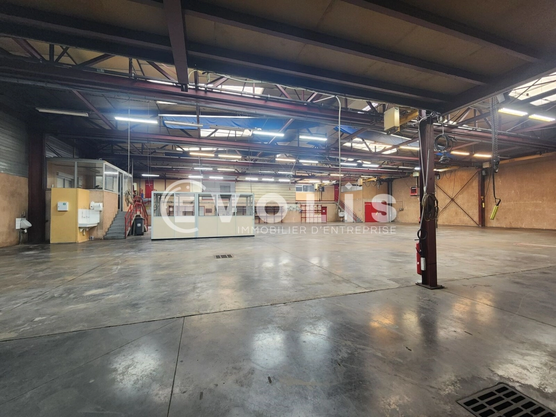 Photo 11 – vente Entrepôts / activités	VILLEURBANNE (69100)