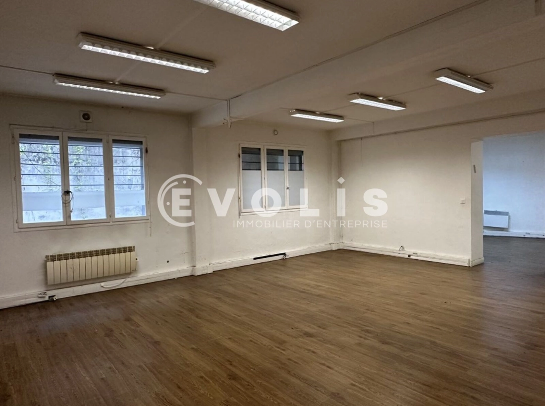 Photo 1 – location bureaux	PARIS (75010)