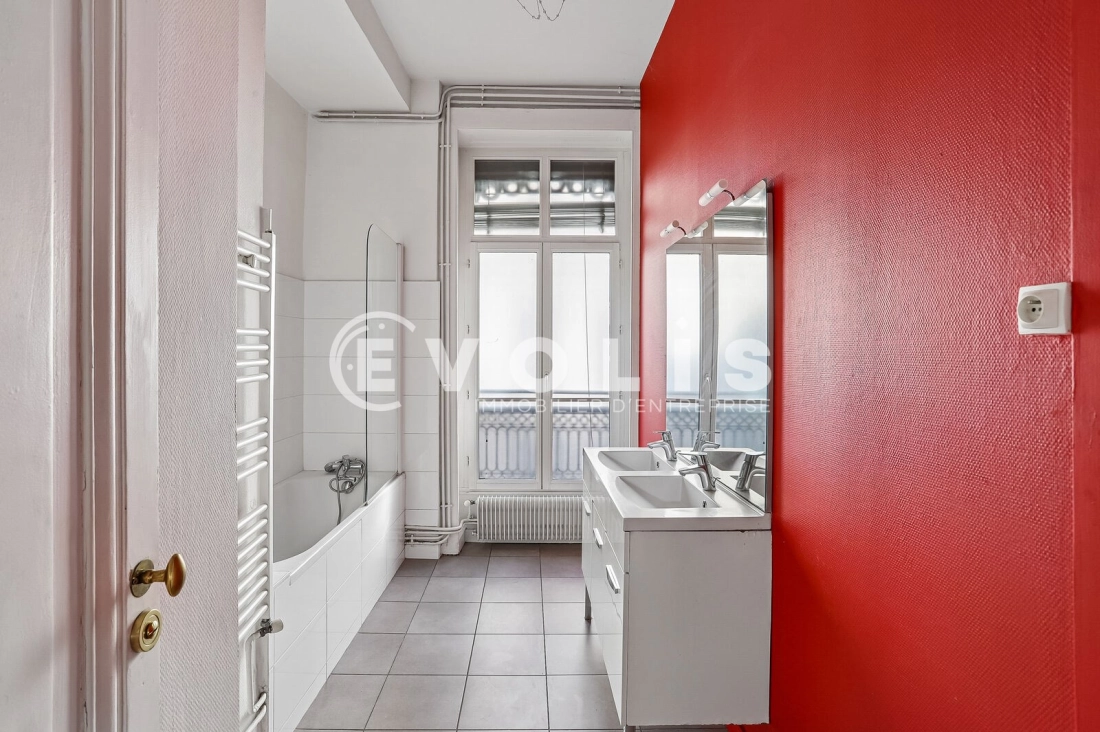 Photo 13 – vente bureaux	LYON (69001)