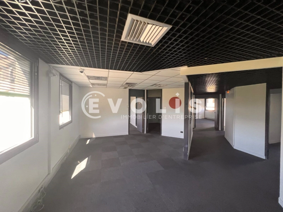 Photo 4 – location bureaux	LYON (69009)
