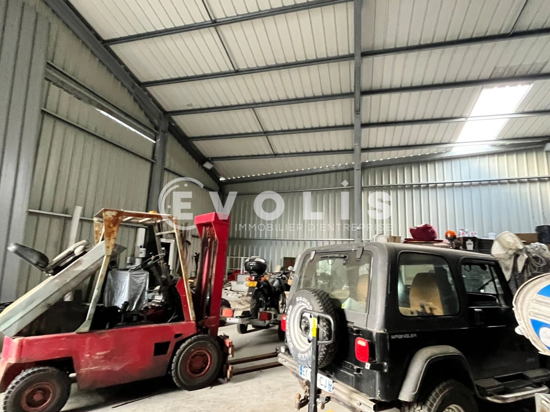 Photo 3 – location Entrepôts / activités	ANDERNOS LES BAINS (33510)