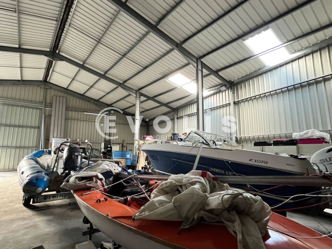 Photo 6 – location Entrepôts / activités	ANDERNOS LES BAINS (33510)