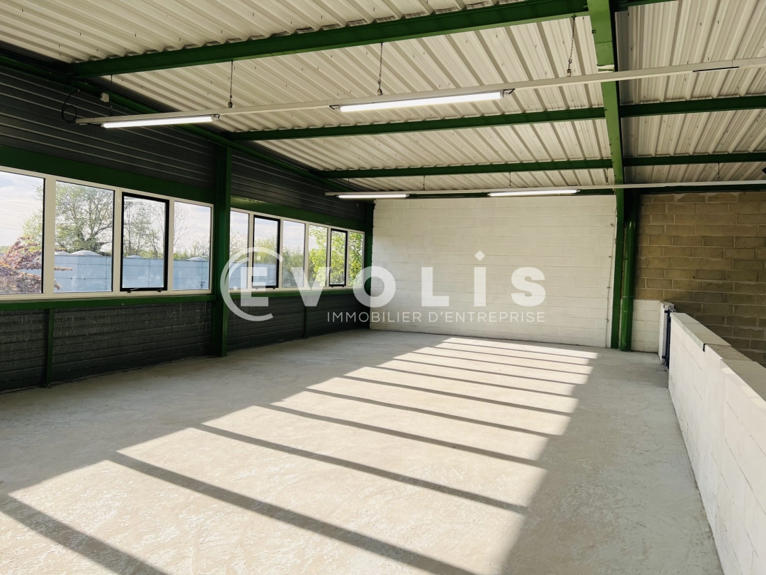 Photo 8 – location Entrepôts / activités	SAINT THIBAULT DES VIGNES (77400)