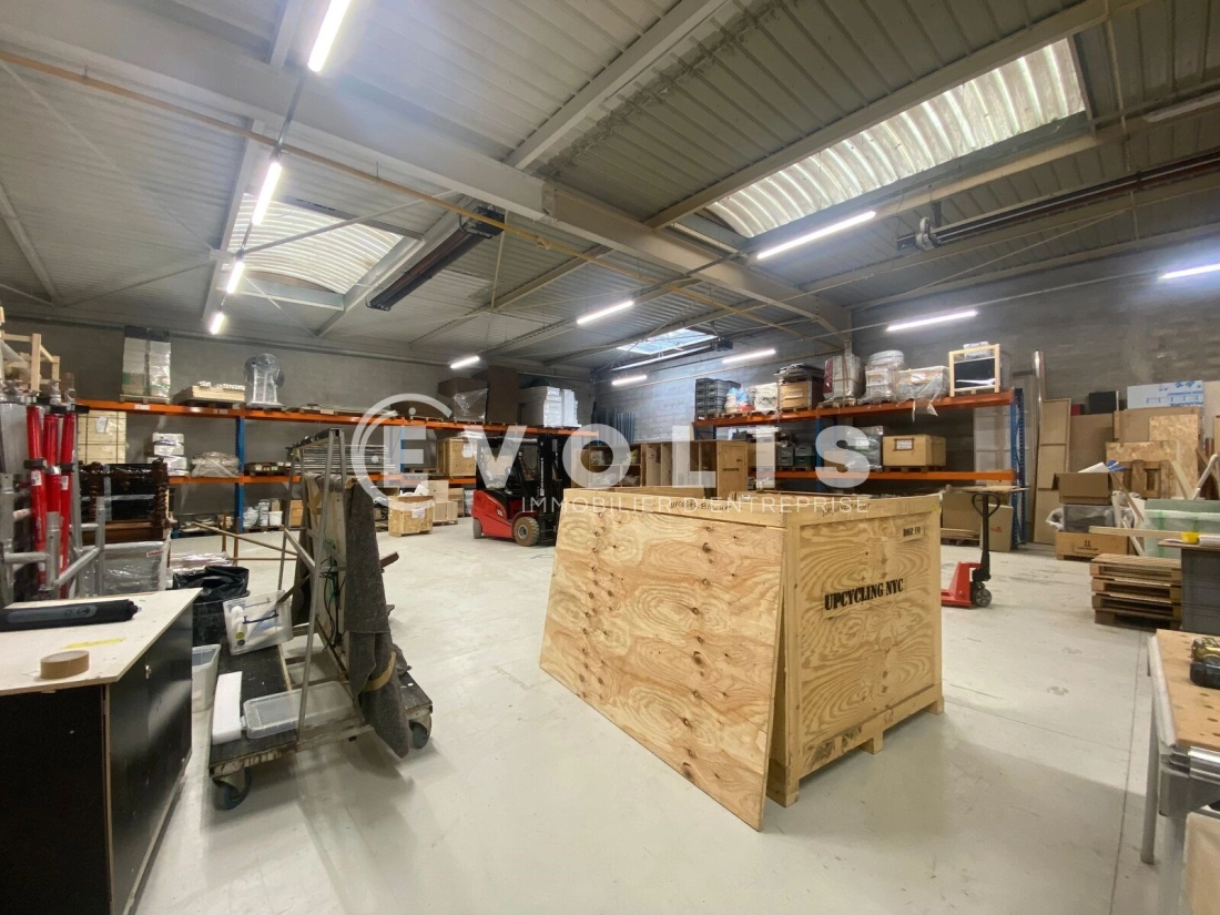 Photo 4 – location Entrepôts / activités	CHAMPIGNY SUR MARNE (94500)