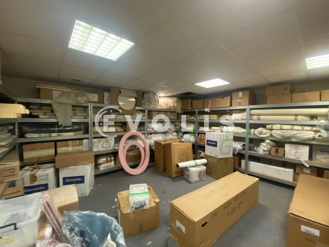 Photo 12 – location Entrepôts / activités	CHAMPIGNY SUR MARNE (94500)
