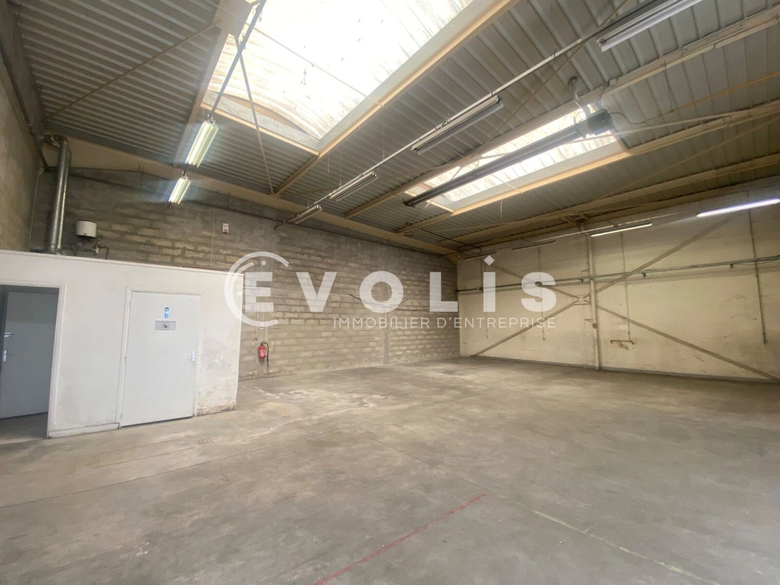 Photo 6 – location Entrepôts / activités	CHAMPIGNY SUR MARNE (94500)