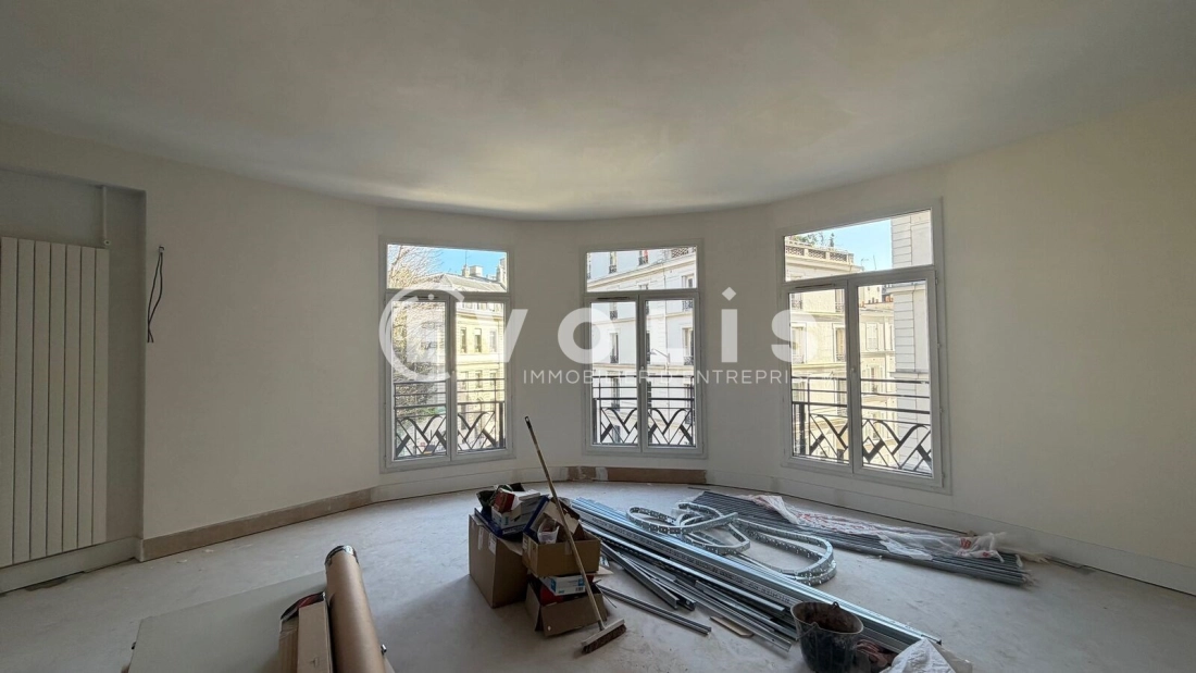Photo 4 – vente bureaux	PARIS (75008)