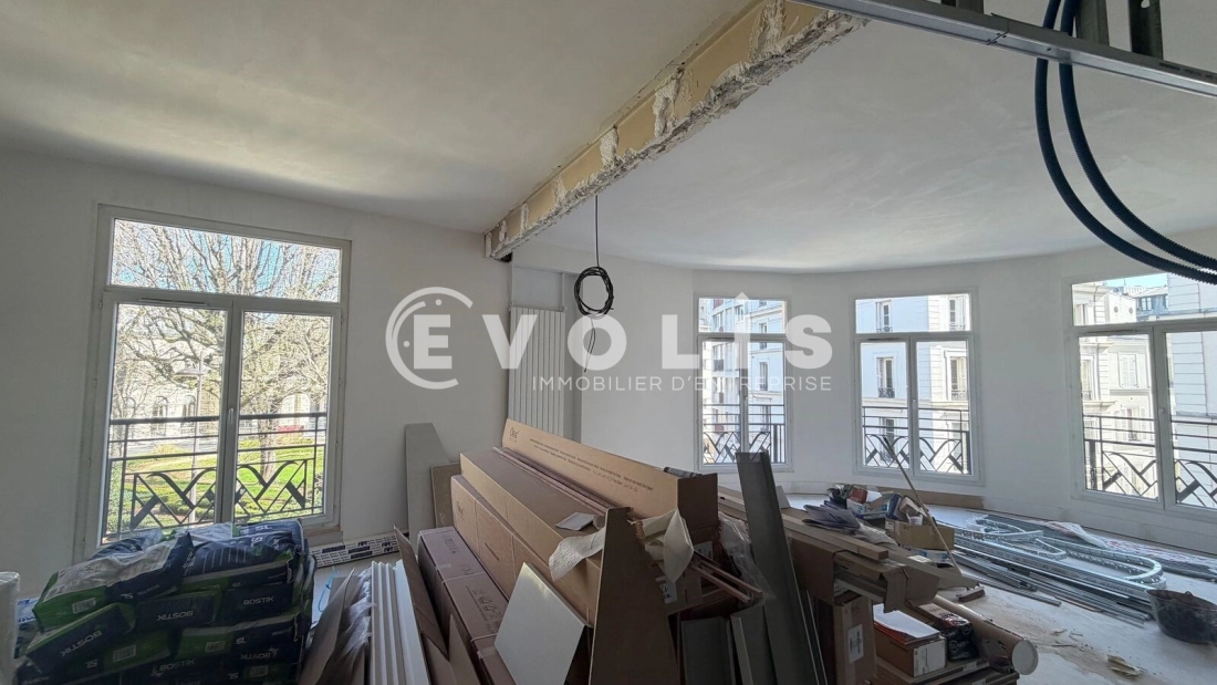 Photo 4 – vente bureaux	PARIS (75008)