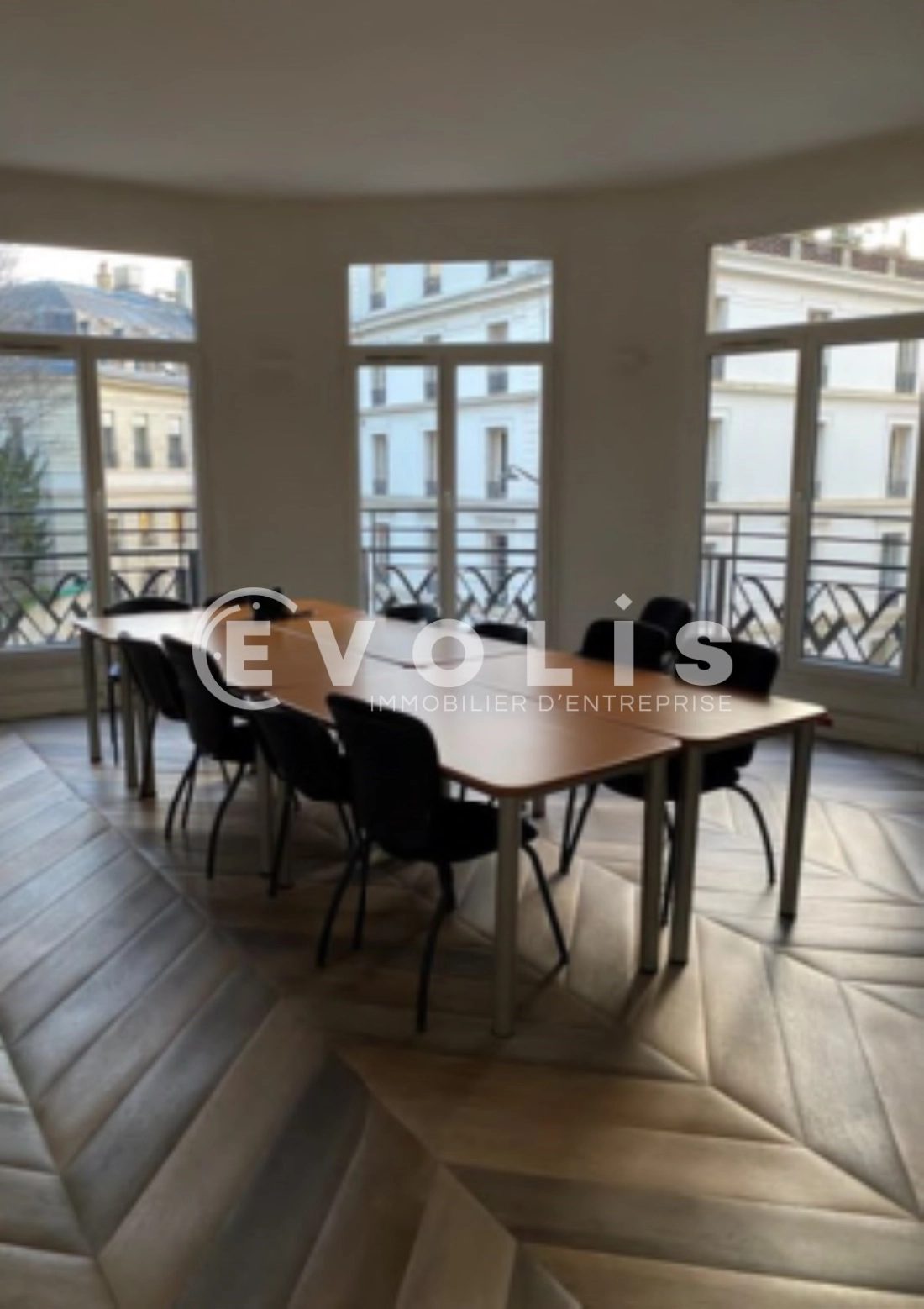 Photo 7 – vente bureaux	PARIS (75008)