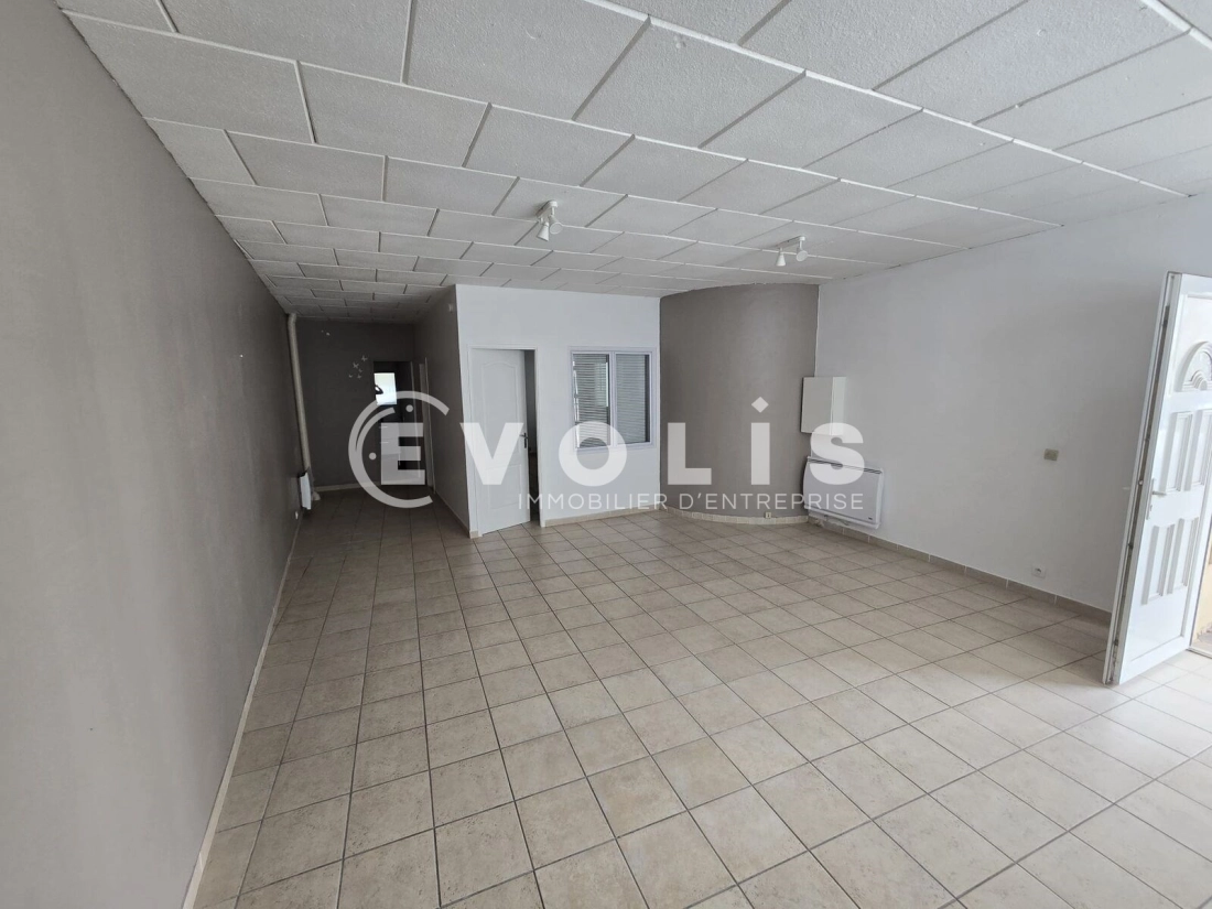 Photo 2 – location Locaux commerciaux	VERT LE GRAND (91810)