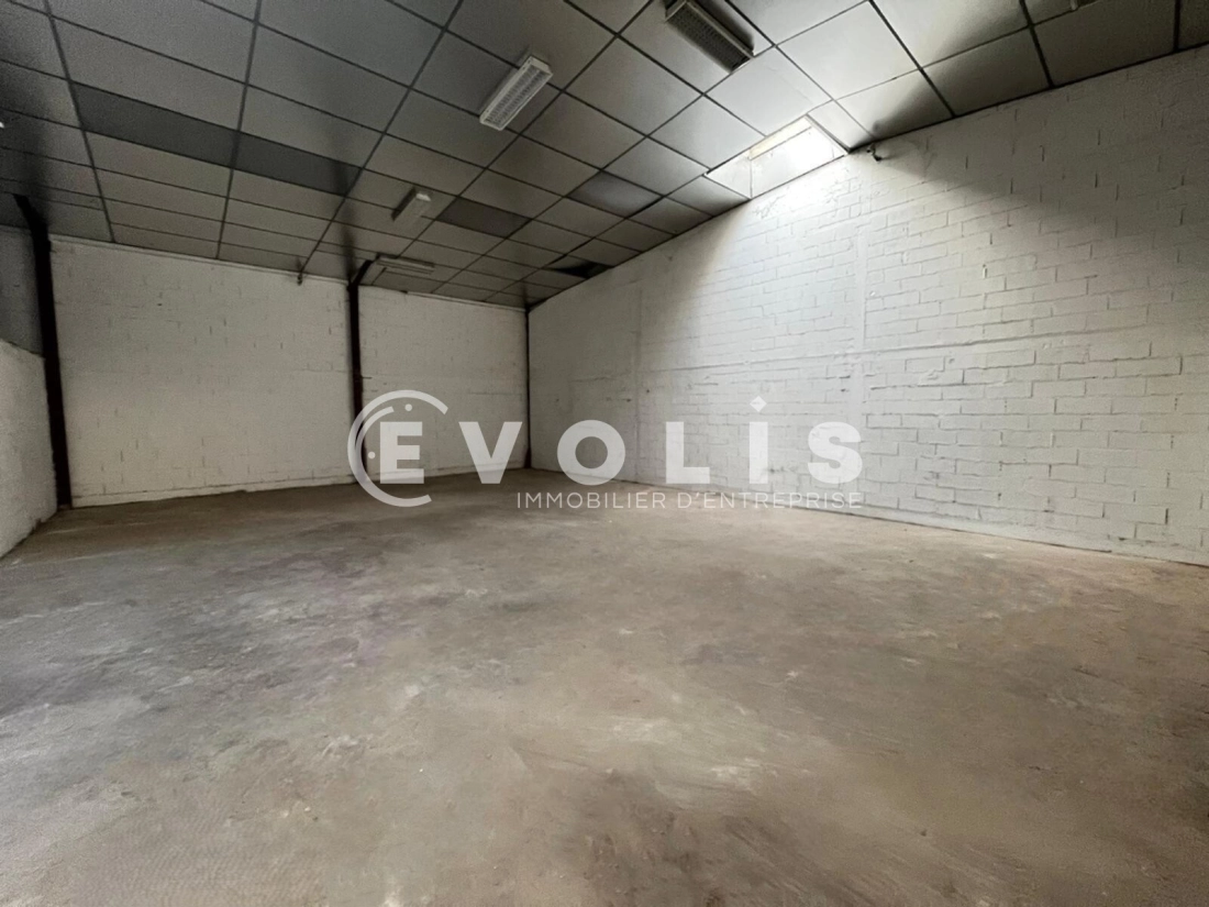 Photo 3 – location Entrepôts / activités	SAINT MICHEL SUR ORGE (91240)