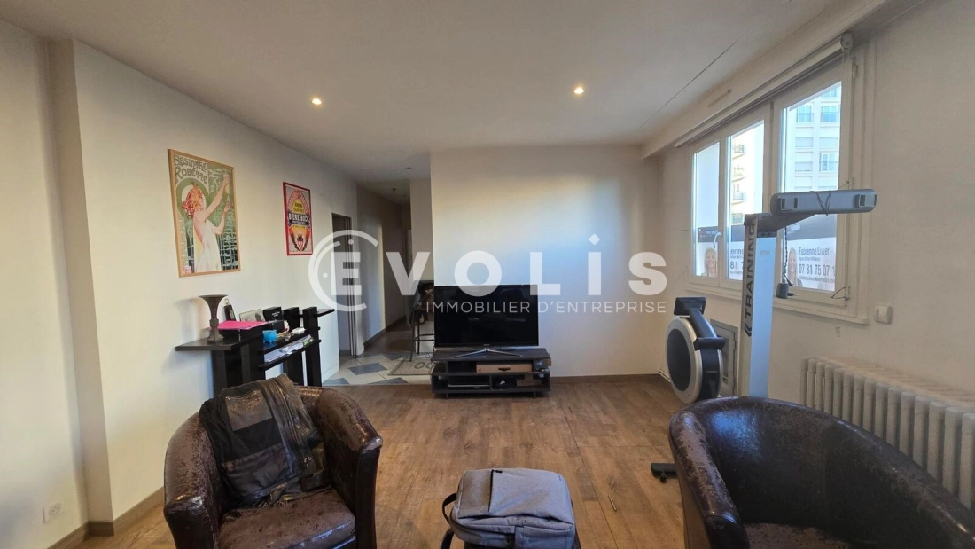 Photo 2 – vente bureaux	SURESNES (92150)