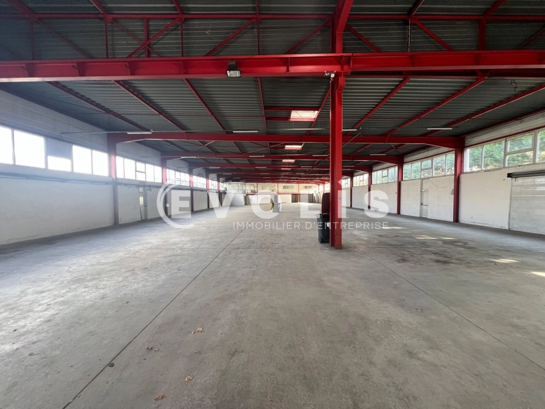 Photo 2 – location Entrepôts / activités	AULNAY SOUS BOIS (93600)