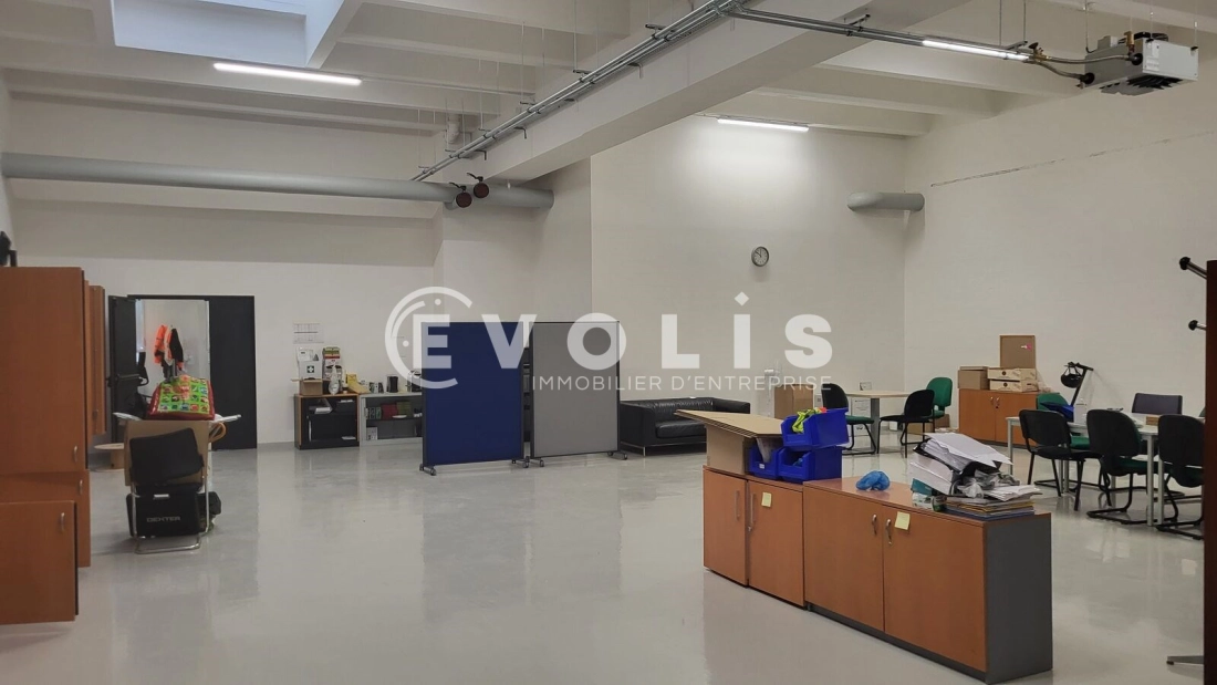 Photo 2 – location Entrepôts / activités	RUNGIS (94150)