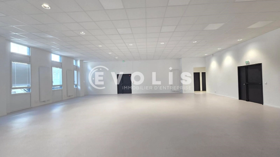 Photo 11 – location Entrepôts / activités	RUNGIS (94150)