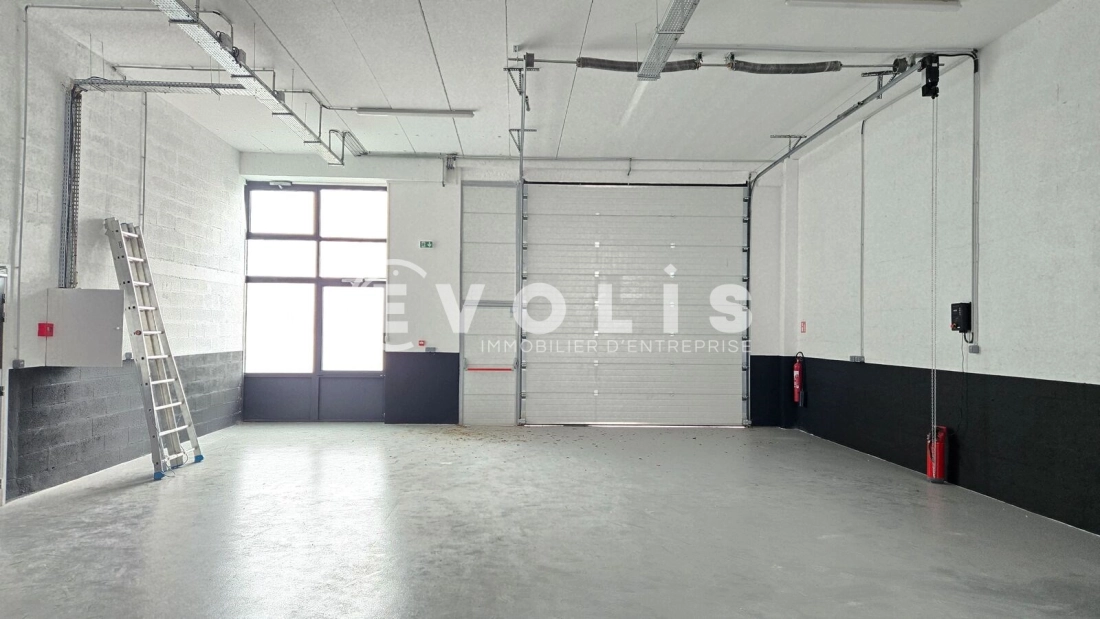 Photo 8 – location Entrepôts / activités	VILLEJUIF (94800)