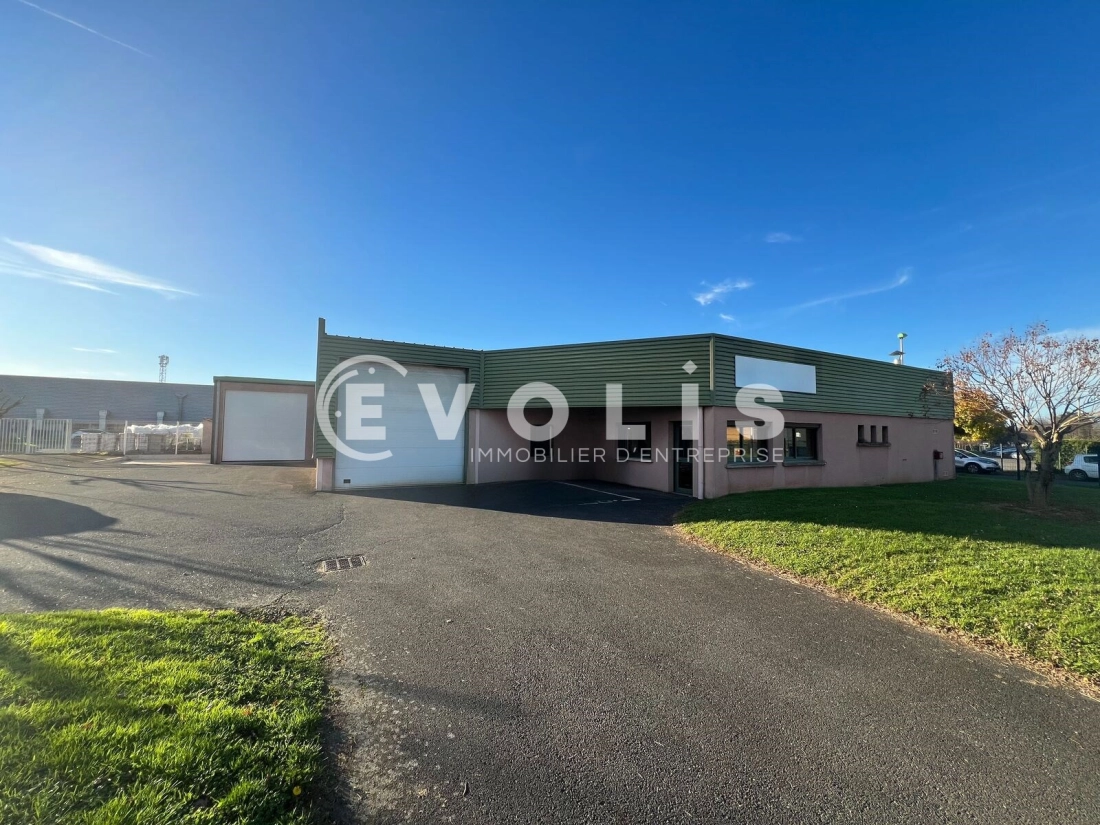 Photo 1 – location Entrepôts / activités	ARNAS (69400)