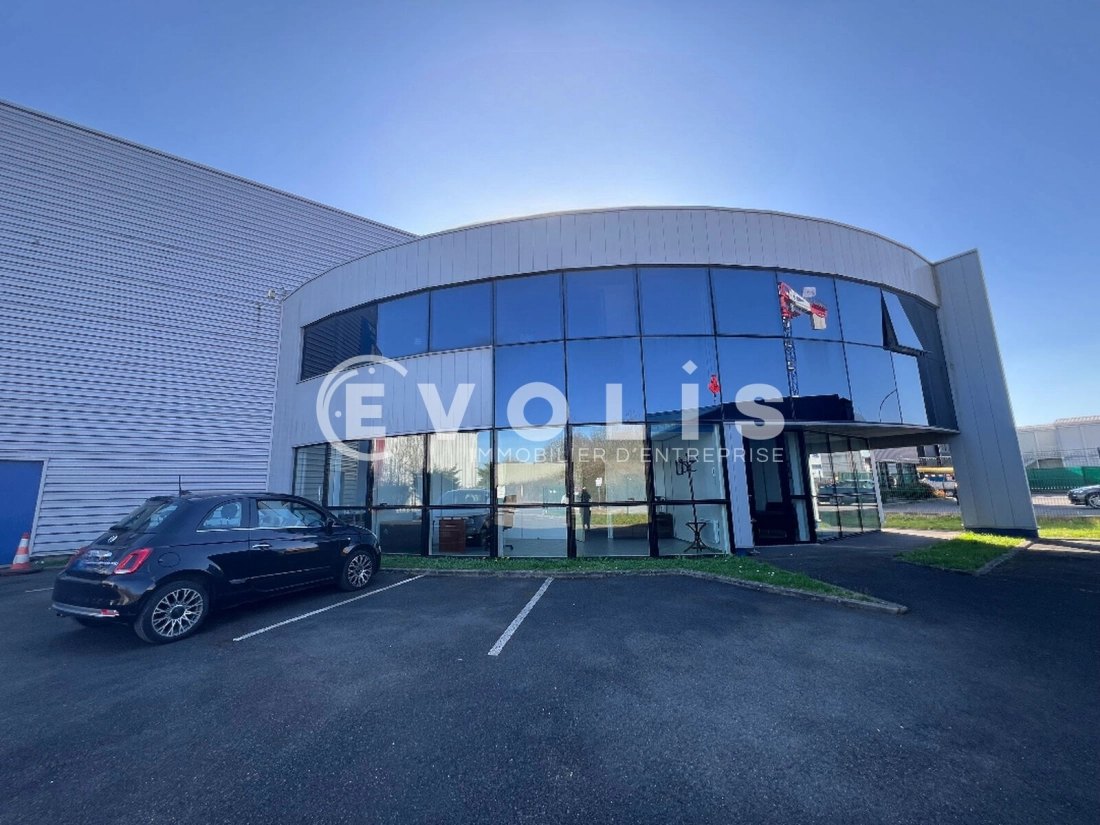 Photo 13 – location Entrepôts / activités	CROSNE (91560)