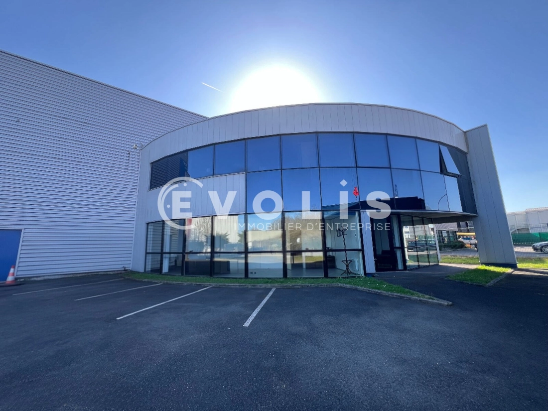 Photo 13 – location Entrepôts / activités	CROSNE (91560)