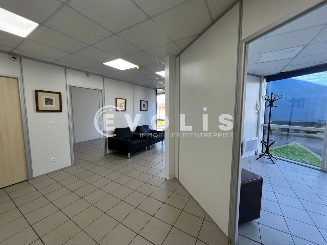 Photo 4 – location Entrepôts / activités	CROSNE (91560)