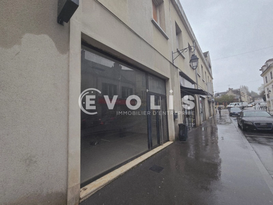 Photo 1 – location Locaux commerciaux	ARPAJON (91290)