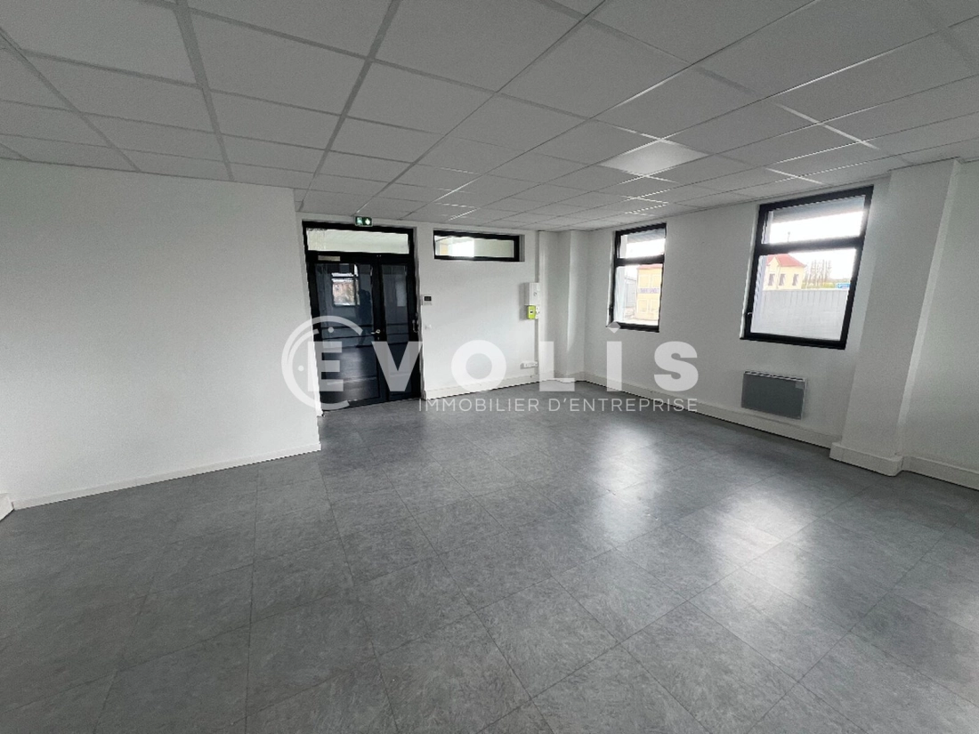 Photo 3 – location bureaux	SERVON (77170)