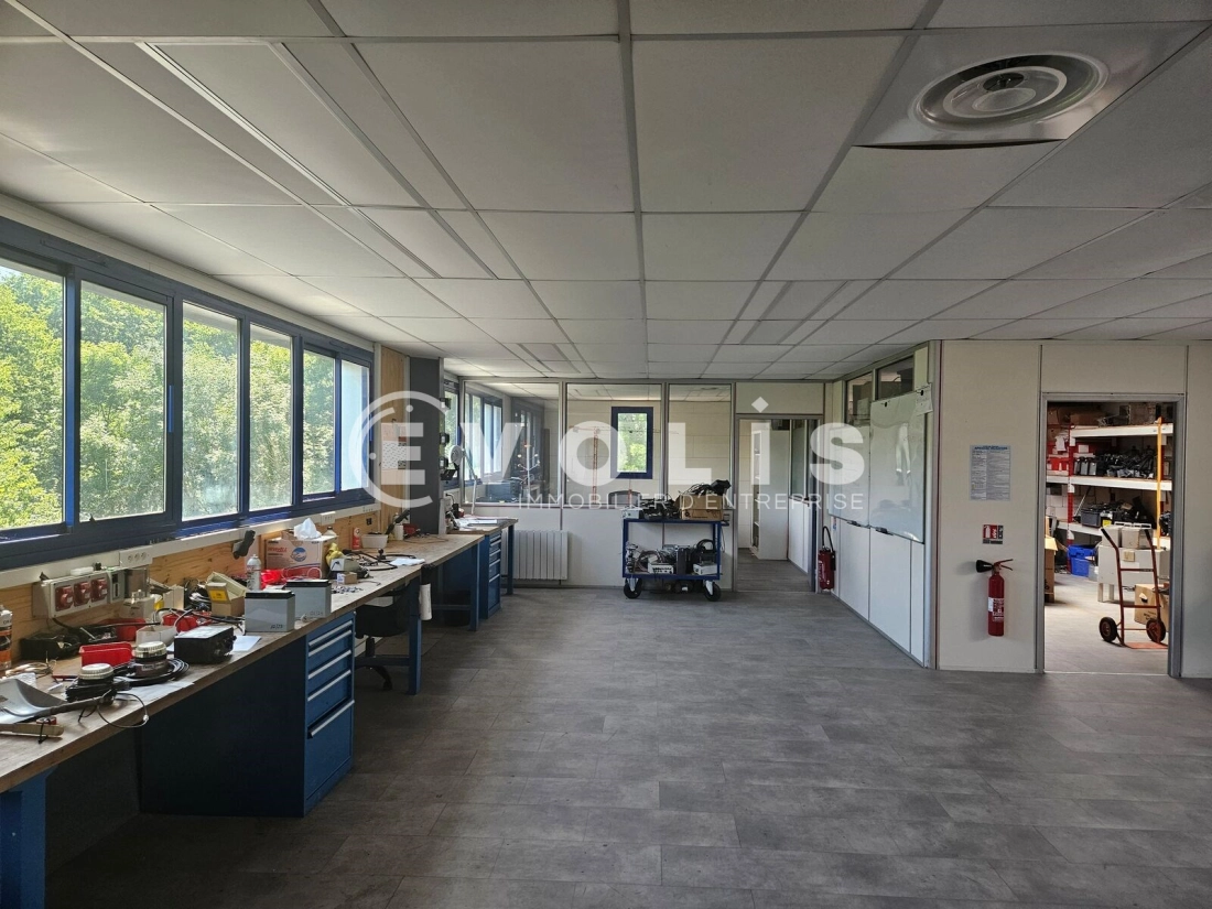 Photo 9 – location bureaux	MARCOUSSIS (91460)