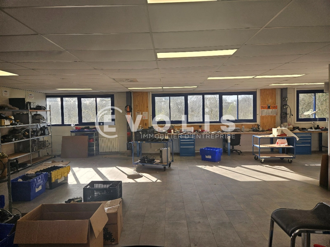 Photo 13 – location bureaux	MARCOUSSIS (91460)