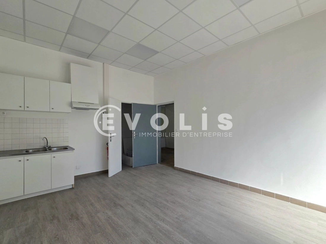 Photo 7 – location bureaux	IVRY SUR SEINE (94200)