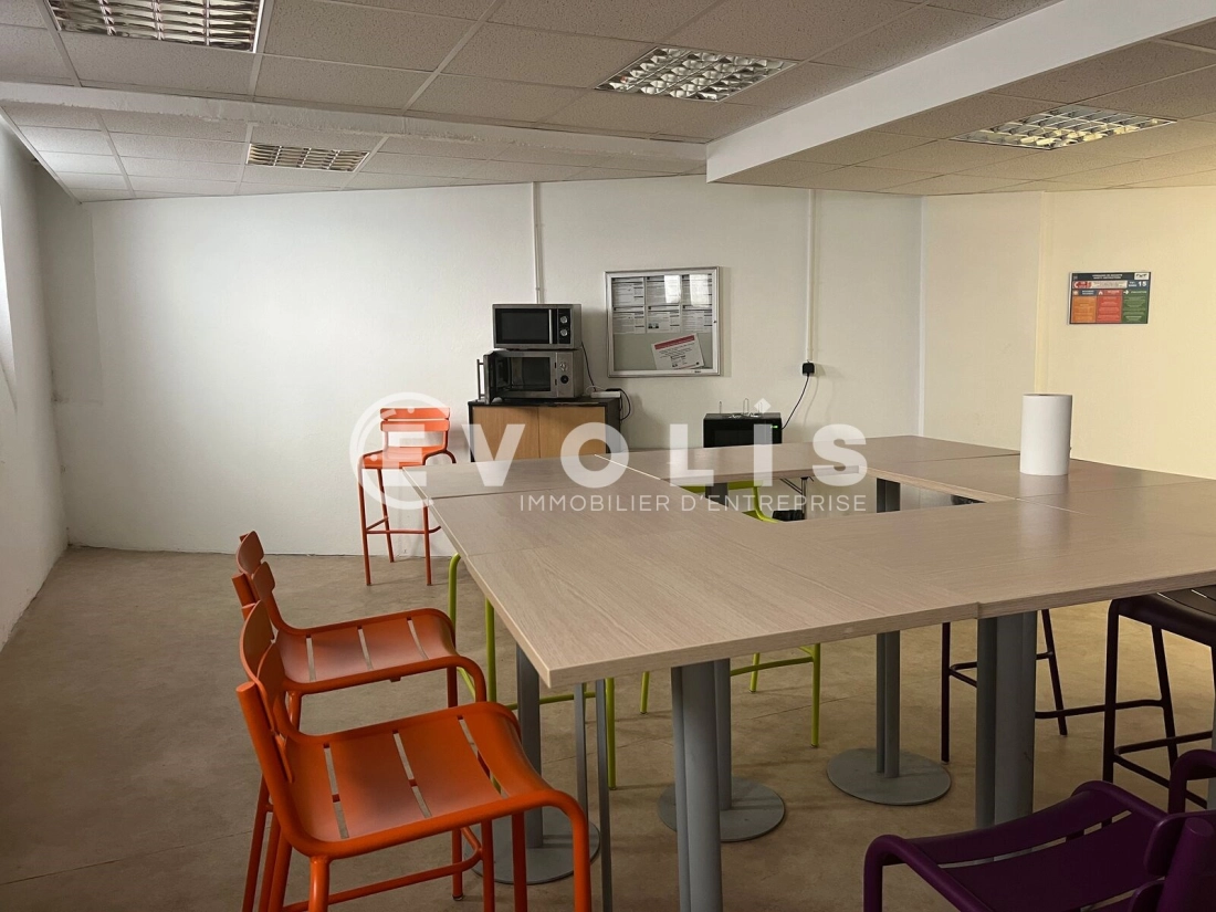 Photo 8 – location bureaux	PARIS (75014)