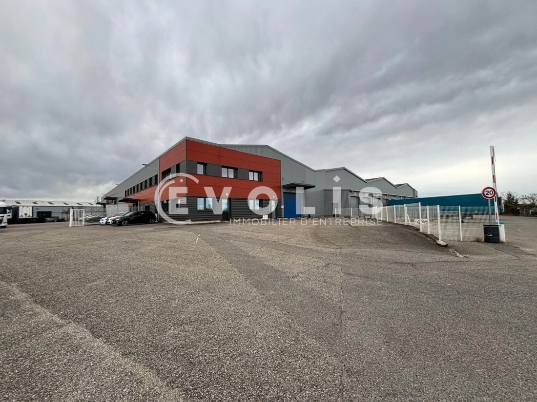 Photo 7 – location Entrepôts / activités	CORBAS (69960)