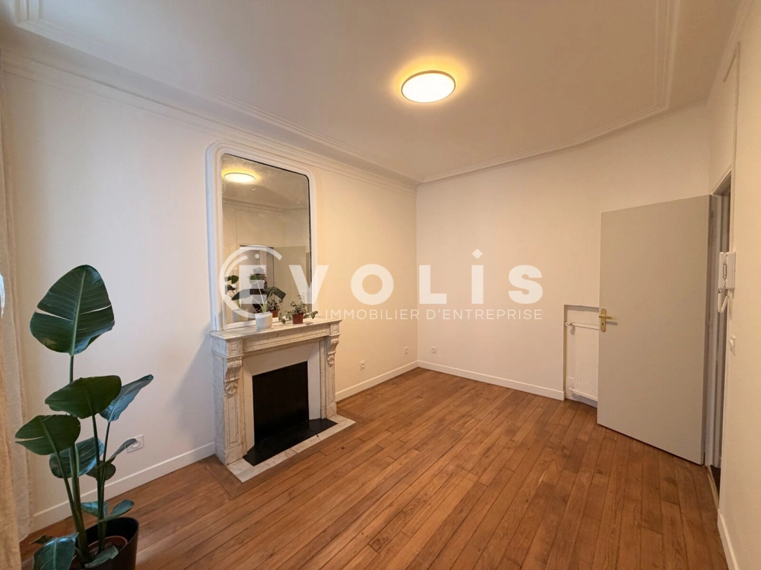 Photo 1 – location bureaux	PARIS (75017)
